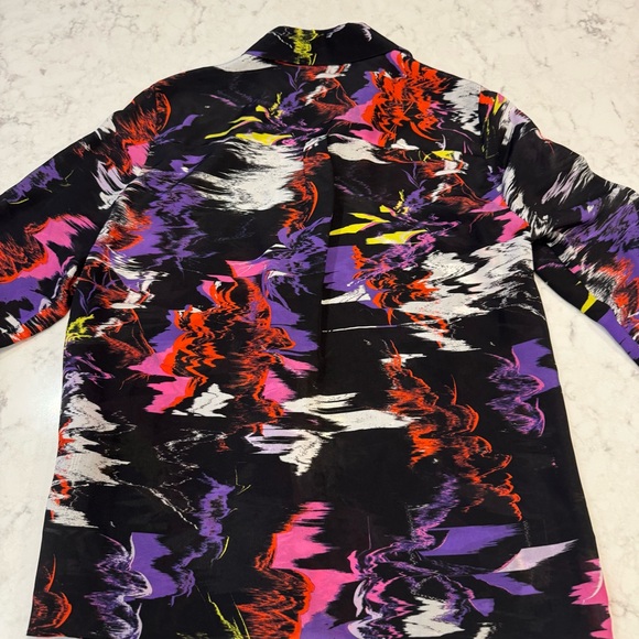 Alice + Olivia Moonstruck Silk Blouse Button Front Top M NWT - Picture 12 of 15